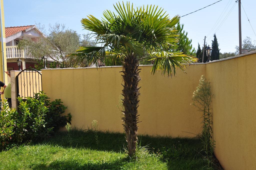 Apartments Villa-G Lustica Tivat Exterior photo